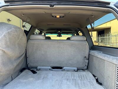 1996 GMC Suburban K2500 4X4 7.4L 454 VORTEC SLT Low Miles   - Photo 31 - Sacramento, CA 95826