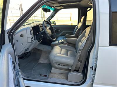 1996 GMC Suburban K2500 4X4 7.4L 454 VORTEC SLT Low Miles   - Photo 12 - Sacramento, CA 95826
