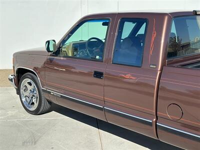 1994 Chevrolet Silverado 1500 Extra Cab Short Bed 5.7L V8 LOWERED ONE OWNER   - Photo 34 - Sacramento, CA 95826