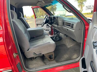 1996 Dodge Ram 2500 4x4 5.9L Cummins Turbo Diesel 5-Speed Manual   - Photo 36 - Sacramento, CA 95826