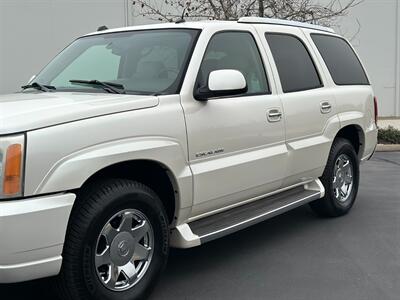 2005 Cadillac Escalade AWD 6.0L LOW MILES   - Photo 6 - Sacramento, CA 95826