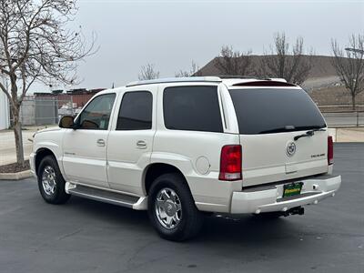2005 Cadillac Escalade AWD 6.0L LOW MILES   - Photo 3 - Sacramento, CA 95826