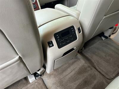 2005 Cadillac Escalade AWD 6.0L LOW MILES   - Photo 33 - Sacramento, CA 95826
