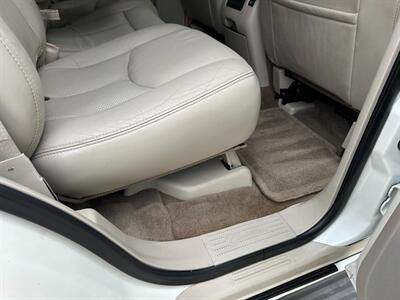 2005 Cadillac Escalade AWD 6.0L LOW MILES   - Photo 50 - Sacramento, CA 95826