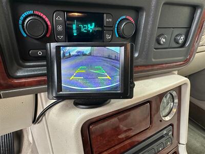 2005 Cadillac Escalade AWD 6.0L LOW MILES   - Photo 26 - Sacramento, CA 95826