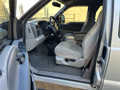 2000 Ford F-350 Diesel 4x4 7.3L Power Stroke Turbo Diesel 6-Speed  Manual LOW MILES - Photo 16 - Sacramento, CA 95826