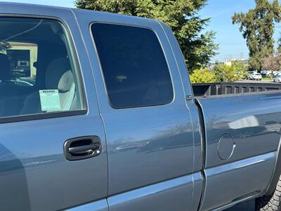 2006 Chevrolet Silverado 3500 SRW 8.1L V8 Vortec Allison 1000 6-Speed AUTO  LOW MILES ONE OWNER - Photo 17 - Sacramento, CA 95826