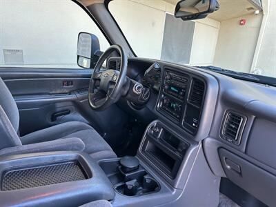2006 Chevrolet Silverado 3500 SRW 8.1L V8 Vortec Allison 1000 6-Speed AUTO  LOW MILES ONE OWNER - Photo 104 - Sacramento, CA 95826