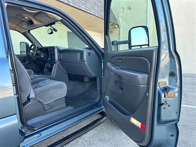 2006 Chevrolet Silverado 3500 SRW 8.1L V8 Vortec Allison 1000 6-Speed AUTO  LOW MILES ONE OWNER - Photo 96 - Sacramento, CA 95826