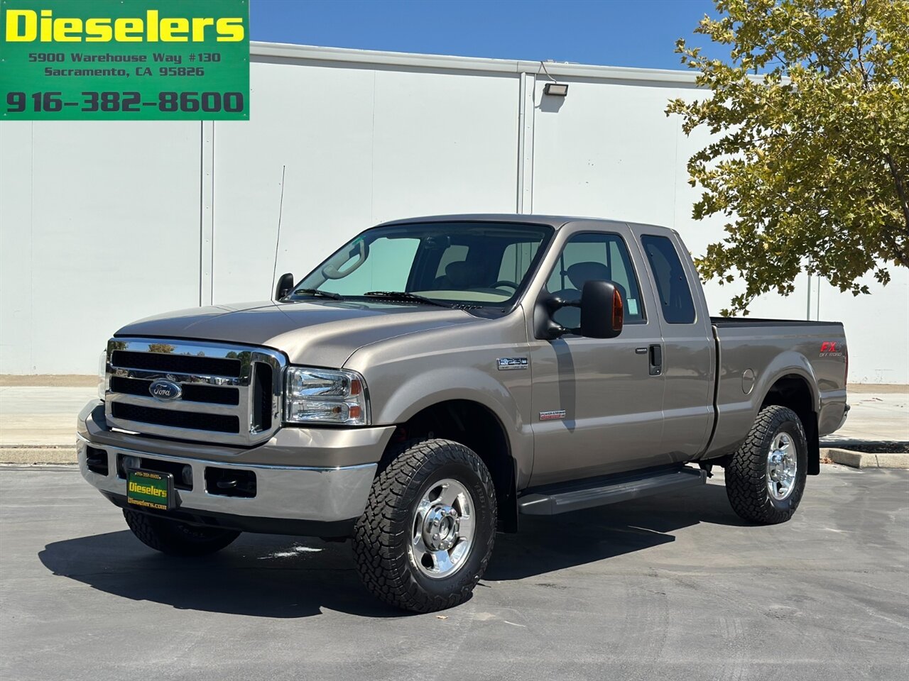 2006 Ford F-250 Super Duty 6.0L Power Stroke Turbo Diesel 4x4 LARIAT Ext Cab Short Bed 36K Miles - Photo 1 - Sacramento, CA 95826