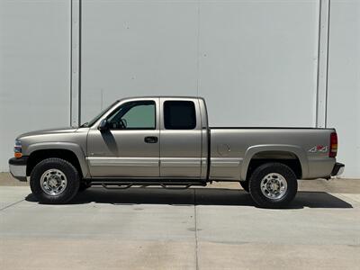 2002 Chevrolet Silverado 2500 4x4 Gas 6.0L Vortec Ext Cab Short Bed LOW MILES   - Photo 2 - Sacramento, CA 95826