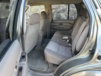 2004 Nissan Pathfinder SE   - Photo 21 - Sacramento, CA 95826