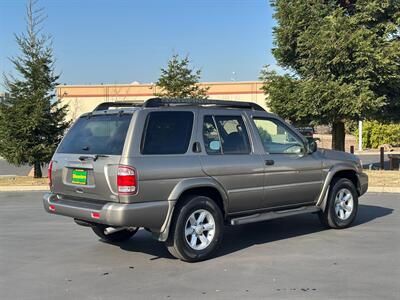 2004 Nissan Pathfinder SE   - Photo 4 - Sacramento, CA 95826