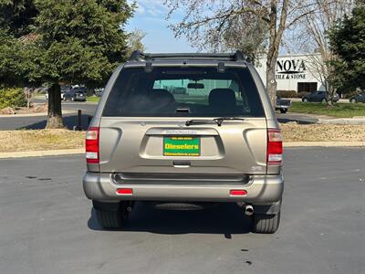 2004 Nissan Pathfinder SE   - Photo 7 - Sacramento, CA 95826