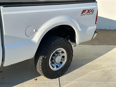 2003 Ford F-250 Super Duty 4x4 6.8L V10 Triton Crew Cab Short Bed  LOW MILES ONE OWNER - Photo 40 - Sacramento, CA 95826