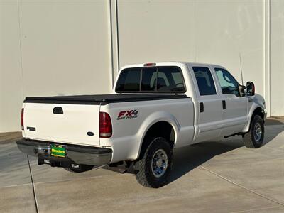 2003 Ford F-250 Super Duty 4x4 6.8L V10 Triton Crew Cab Short Bed  LOW MILES ONE OWNER - Photo 4 - Sacramento, CA 95826