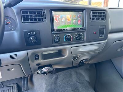 2003 Ford F-250 Super Duty 4x4 6.8L V10 Triton Crew Cab Short Bed  LOW MILES ONE OWNER - Photo 20 - Sacramento, CA 95826