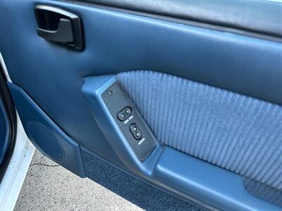 1988 Ford Mustang LX Fox Body 4-Cyl Convertible  40K MILES - Photo 57 - Sacramento, CA 95826