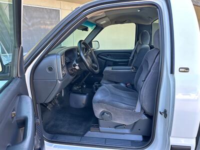 2001 GMC Sierra 2500 4x4 Single Cab Long Bed V8 6.0L Vortec 5-Speed  Manual LOW MILES - Photo 11 - Sacramento, CA 95826