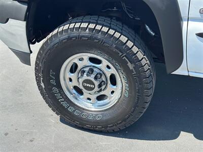 2001 GMC Sierra 2500 4x4 Single Cab Long Bed V8 6.0L Vortec 5-Speed  Manual LOW MILES - Photo 27 - Sacramento, CA 95826