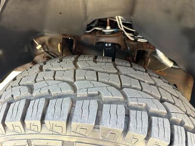 2001 GMC Sierra 2500 4x4 Single Cab Long Bed V8 6.0L Vortec 5-Speed  Manual LOW MILES - Photo 32 - Sacramento, CA 95826