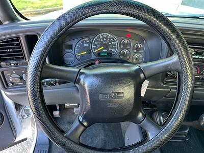 2001 GMC Sierra 2500 4x4 Single Cab Long Bed V8 6.0L Vortec 5-Speed  Manual LOW MILES - Photo 16 - Sacramento, CA 95826