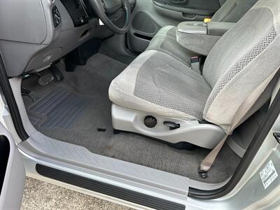 1999 Ford F-150 Regular Cab 4x4 Short Bed 5.4L V8 Triton LOW MILES  LIFTED ONE OWNER - Photo 13 - Sacramento, CA 95826