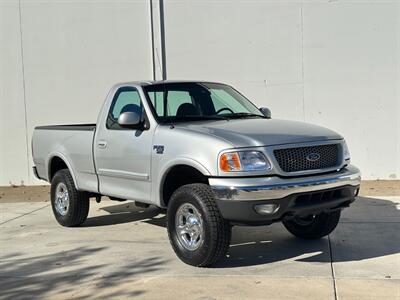 1999 Ford F-150 Regular Cab 4x4 Short Bed 5.4L V8 Triton LOW MILES  LIFTED ONE OWNER - Photo 5 - Sacramento, CA 95826