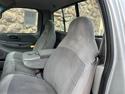 1999 Ford F-150 Regular Cab 4x4 Short Bed 5.4L V8 Triton LOW MILES  LIFTED ONE OWNER - Photo 14 - Sacramento, CA 95826
