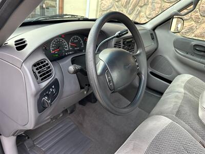 1999 Ford F-150 Regular Cab 4x4 Short Bed 5.4L V8 Triton LOW MILES  LIFTED ONE OWNER - Photo 15 - Sacramento, CA 95826