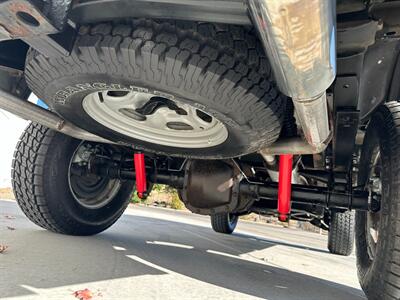 1999 Ford F-150 Regular Cab 4x4 Short Bed 5.4L V8 Triton LOW MILES  LIFTED ONE OWNER - Photo 44 - Sacramento, CA 95826