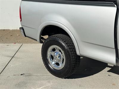 1999 Ford F-150 Regular Cab 4x4 Short Bed 5.4L V8 Triton LOW MILES  LIFTED ONE OWNER - Photo 34 - Sacramento, CA 95826