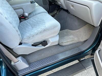 1999 Ford F-350 Diesel 4x4 7.3L Power Stroke Turbo Diesel Ext Cab  Long Bed - Photo 30 - Sacramento, CA 95826