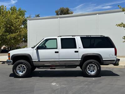 1997 Chevrolet Suburban K1500 4x4 5.7L V8 Vortec LIFTED LOADED LOW MILES   - Photo 2 - Sacramento, CA 95826