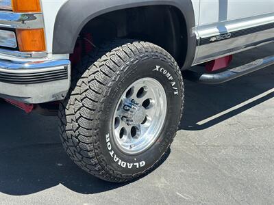 1997 Chevrolet Suburban K1500 4x4 5.7L V8 Vortec LIFTED LOADED LOW MILES   - Photo 39 - Sacramento, CA 95826