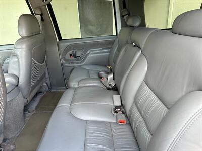 1997 Chevrolet Suburban K1500 4x4 5.7L V8 Vortec LIFTED LOADED LOW MILES   - Photo 22 - Sacramento, CA 95826