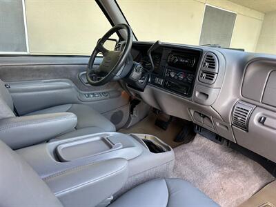 1997 Chevrolet Suburban K1500 4x4 5.7L V8 Vortec LIFTED LOADED LOW MILES   - Photo 32 - Sacramento, CA 95826