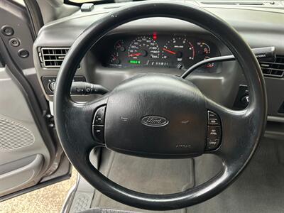 2002 Ford F-250 Diesel 4x4 7.3L Power Stroke Turbo Diesel LOW MILES ONE OWNER - Photo 19 - Sacramento, CA 95826