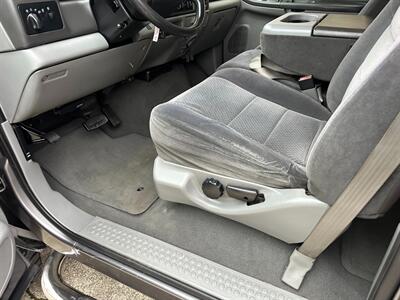 2002 Ford F-250 Diesel 4x4 7.3L Power Stroke Turbo Diesel LOW MILES ONE OWNER - Photo 13 - Sacramento, CA 95826