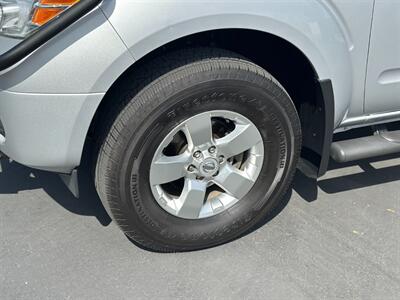 2012 Nissan Frontier 4.0L V6 SV 4x4 Automatic Crew Cab  ONE OWNER - Photo 41 - Sacramento, CA 95826