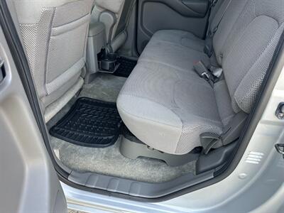 2012 Nissan Frontier 4.0L V6 SV 4x4 Automatic Crew Cab  ONE OWNER - Photo 23 - Sacramento, CA 95826