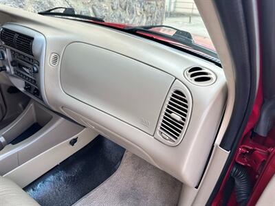 2004 Ford Explorer Sport Trac XLT 4x4 4.0L V6 Leather Loaded   - Photo 37 - Sacramento, CA 95826