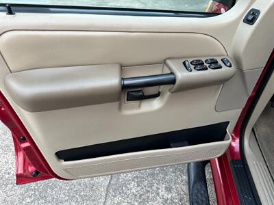 2004 Ford Explorer Sport Trac XLT 4x4 4.0L V6 Leather Loaded   - Photo 21 - Sacramento, CA 95826