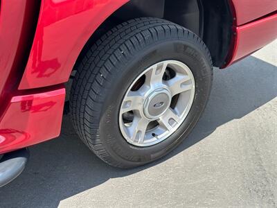 2004 Ford Explorer Sport Trac XLT 4x4 4.0L V6 Leather Loaded   - Photo 17 - Sacramento, CA 95826