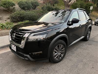 2023 Nissan Pathfinder SV   - Photo 2 - San Diego, CA 92126