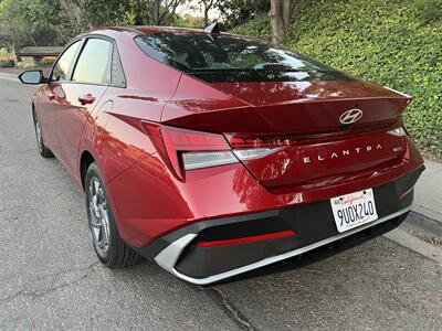 2025 Hyundai ELANTRA Hybrid Blue - Photo 3 - San Diego, CA 92126