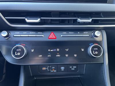 2025 Hyundai SONATA SEL   - Photo 18 - San Diego, CA 92126
