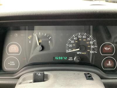 2000 Jeep Cherokee SE - Photo 21 - Hatboro, PA 19040