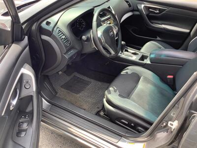 2016 Nissan Altima 2.5 SR   - Photo 9 - Hatboro, PA 19040