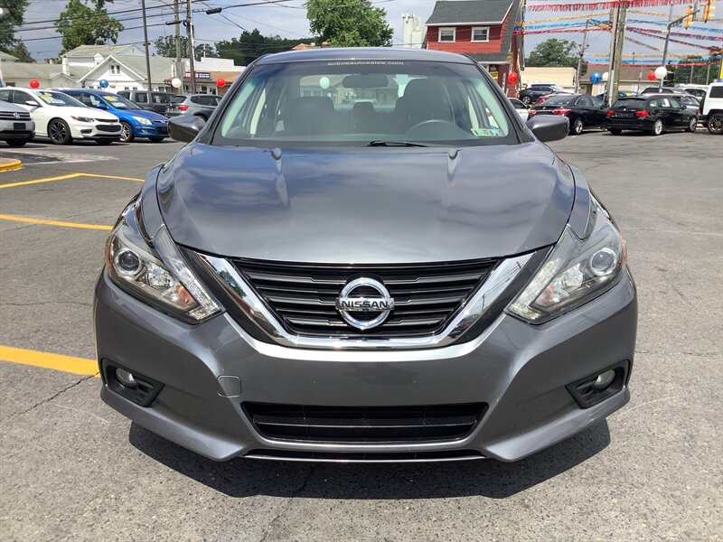 2016 Nissan Altima 2.5 SR  
